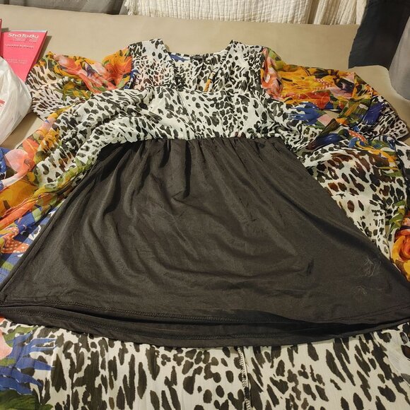 Sky Zone Exchange Dress Medium Bright Animal Print Diva Boho Floral Wrap India - Picture 9 of 11
